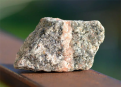 В 2020 году производство гранита, песчаника и прочего камня увеличилось на 75,2%